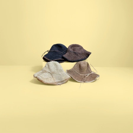 The woven hat is a cool and casual sun hat. It is breathable, lightweight and foldable in summer The woven hat is a cool and casual sun hat. It is breathable, lightweight and foldable in summer